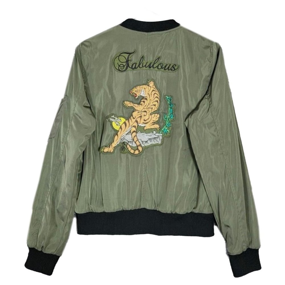 Forever 21 green satin bomber jacket embroidered tiger